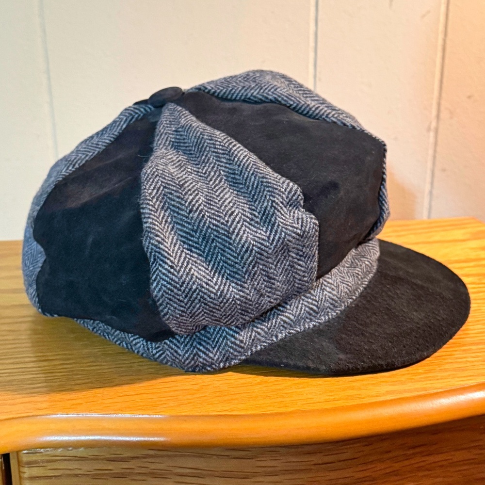 Ladies Newsboy Hat Cap - Black & Gray - Excellent condition